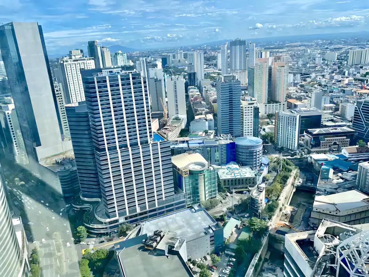 In Luxury At Air Residences Makati Apartment Manila