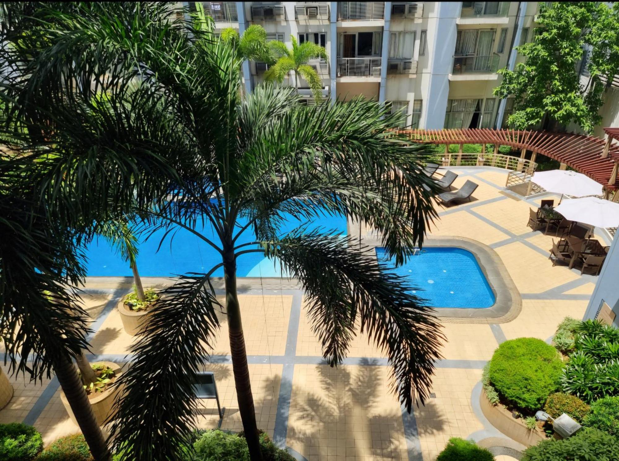 One Palm Tree Across Naia Terminal 3 Apartment