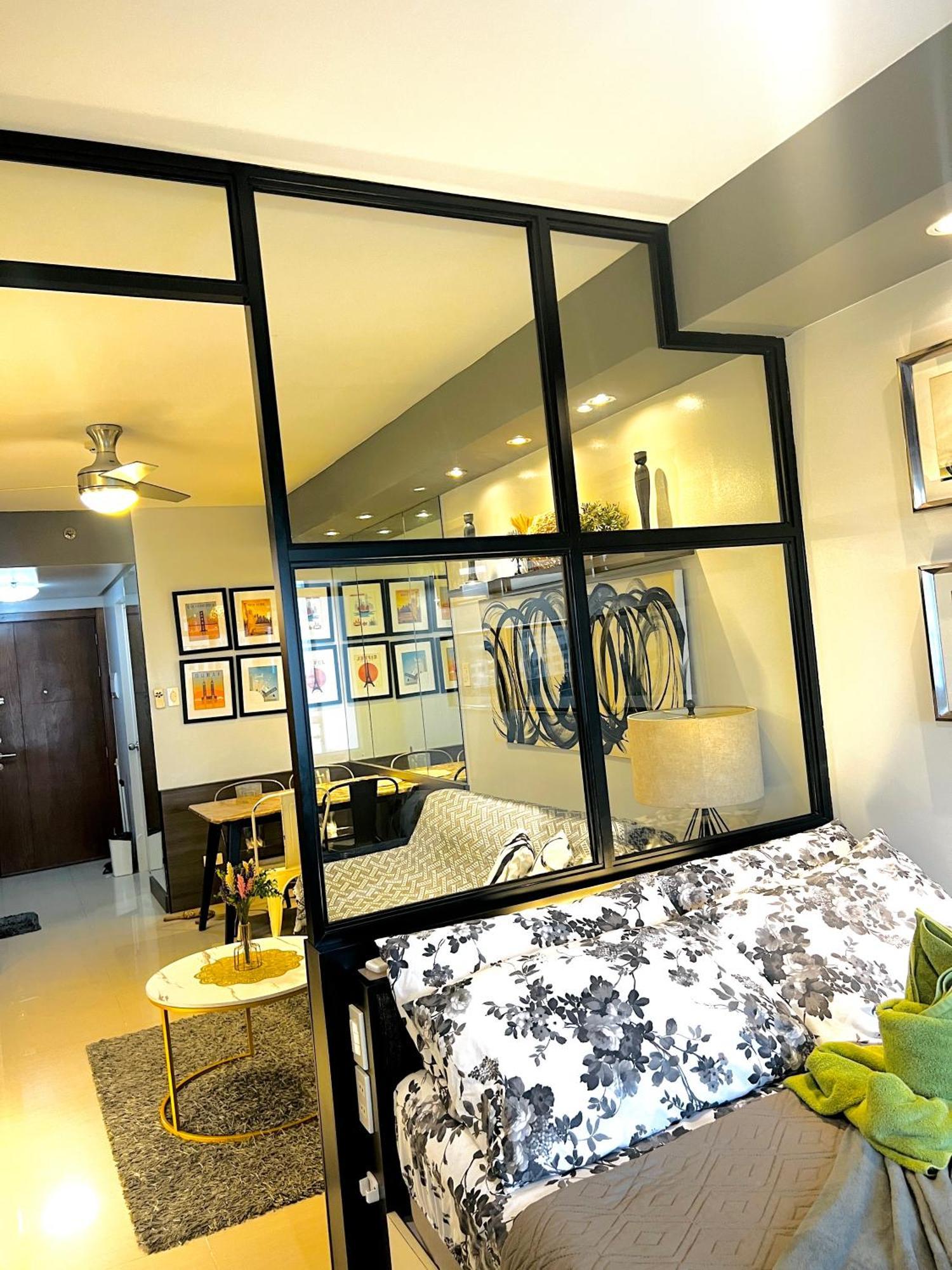Aiza's Place In Shell Residences Moa