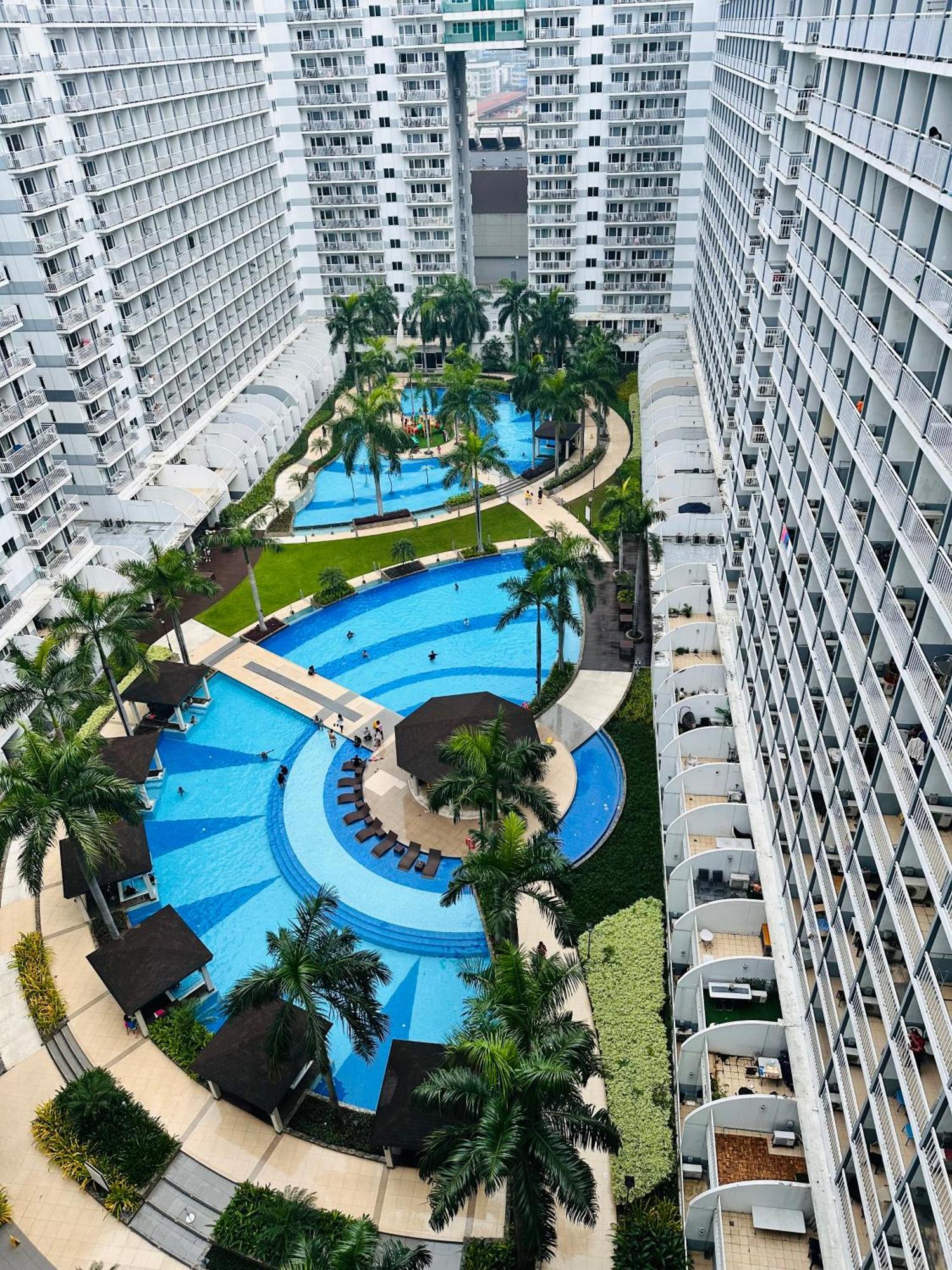 Apartment 1544a Near Moa And Airport Poolview Balcony *