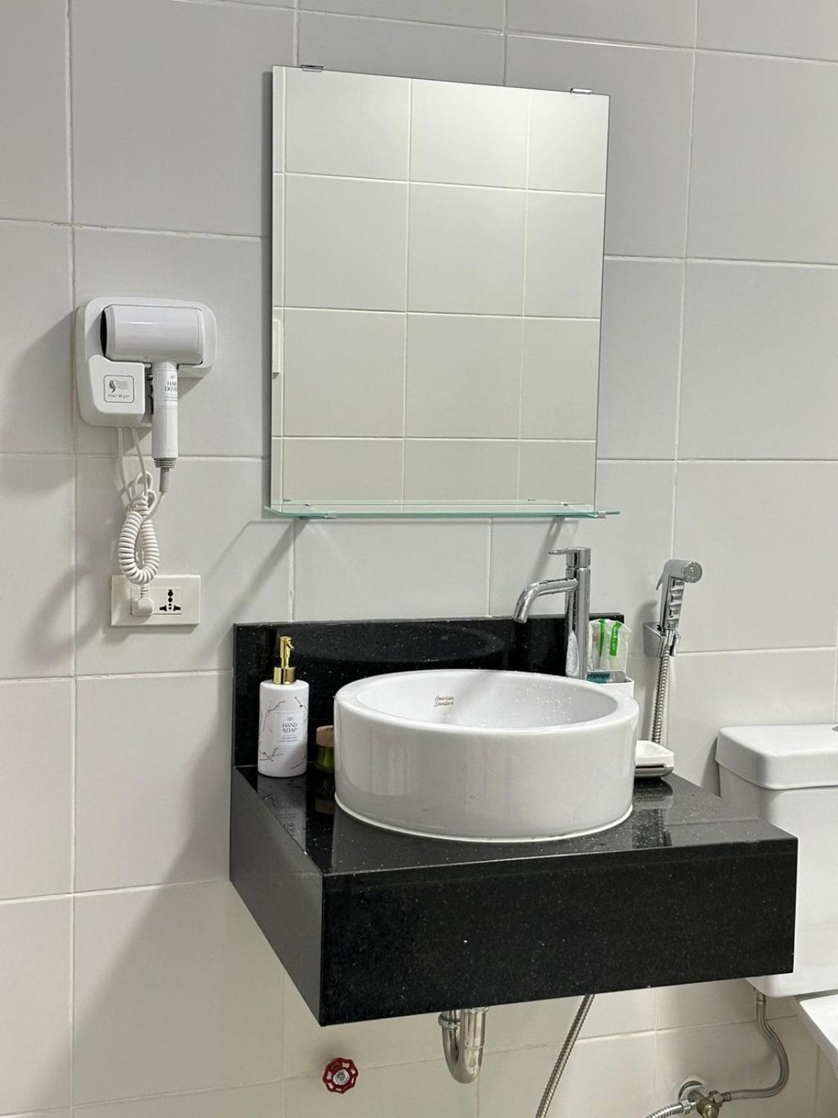 Apartment Welcome To Jade Place At Pioneer Woodlands Manila