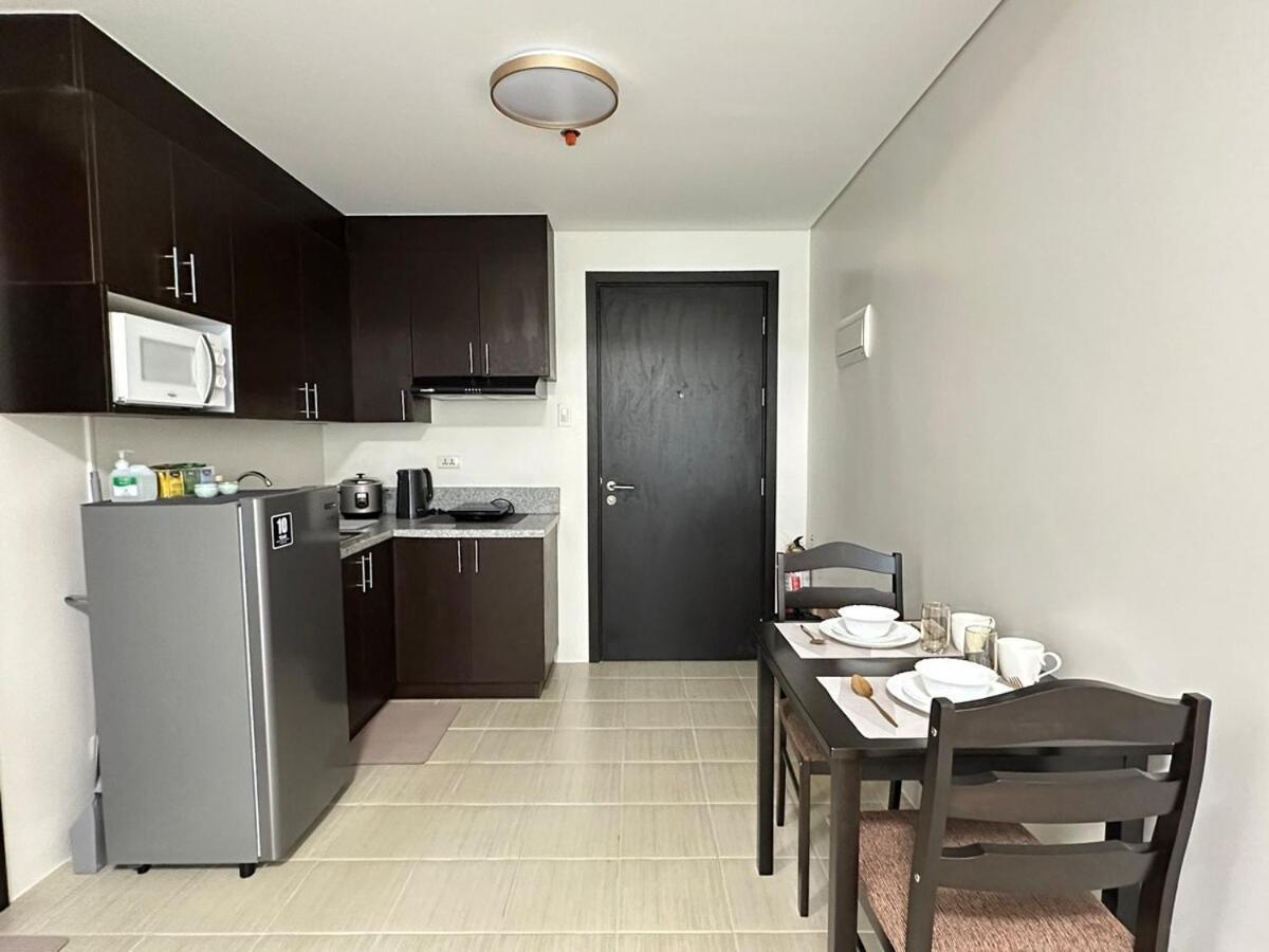 Welcome To Jade Place At Pioneer Woodlands *
