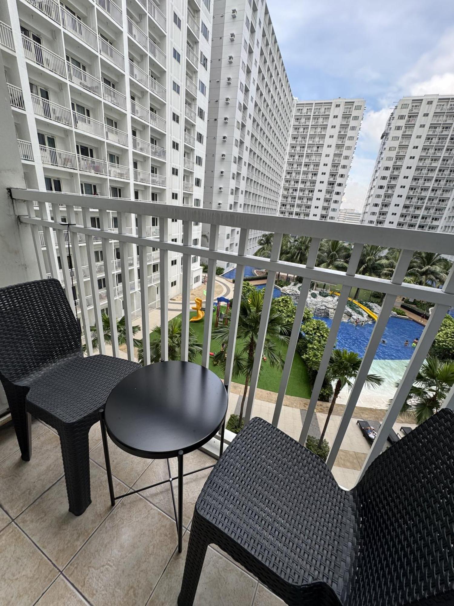 Shore Oasis Near Mall Of Apartment