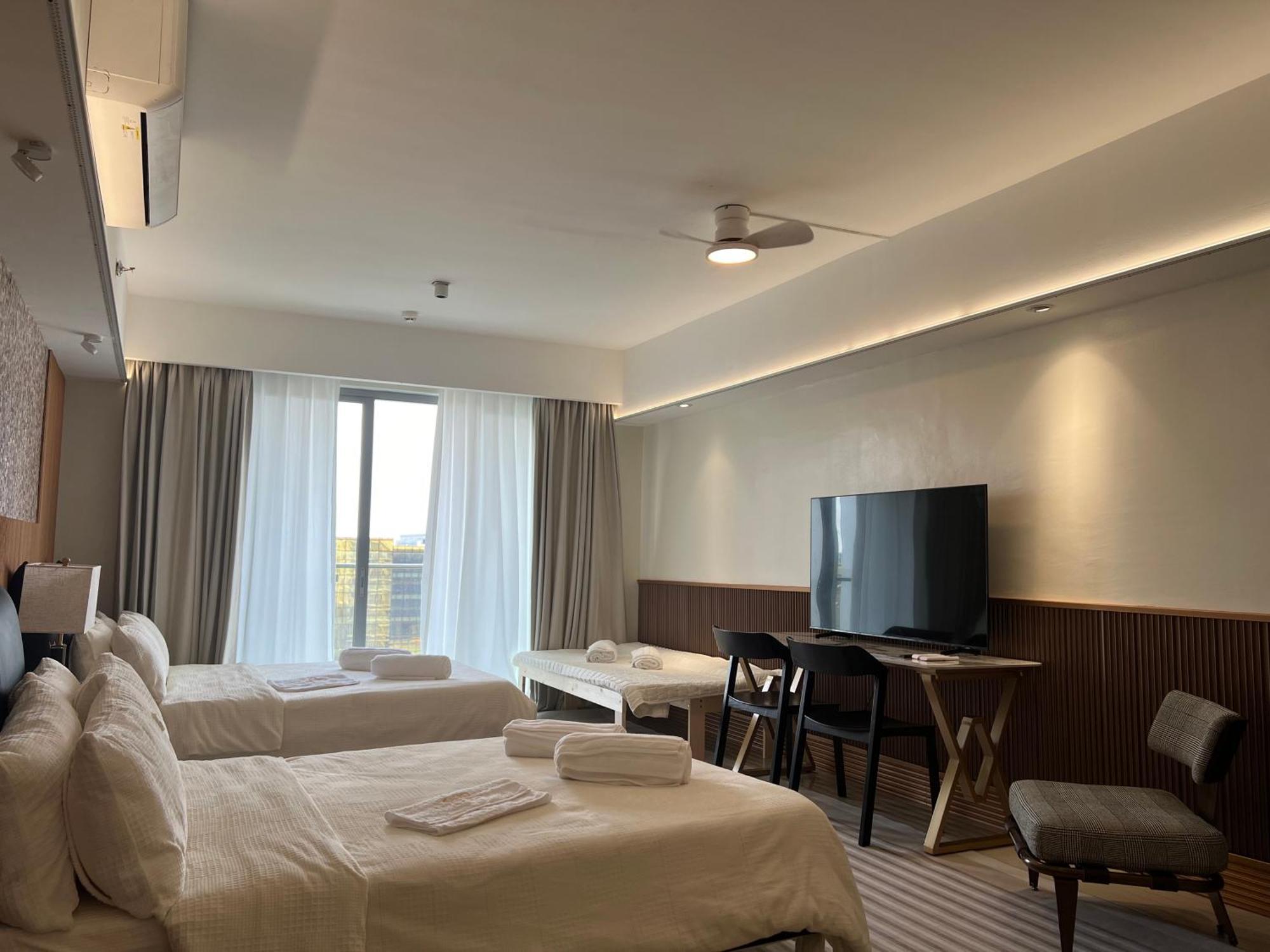 Luxurious European Style Penthouse Modern Ment Cross Of Dreams Okada Solaire Moa Airport