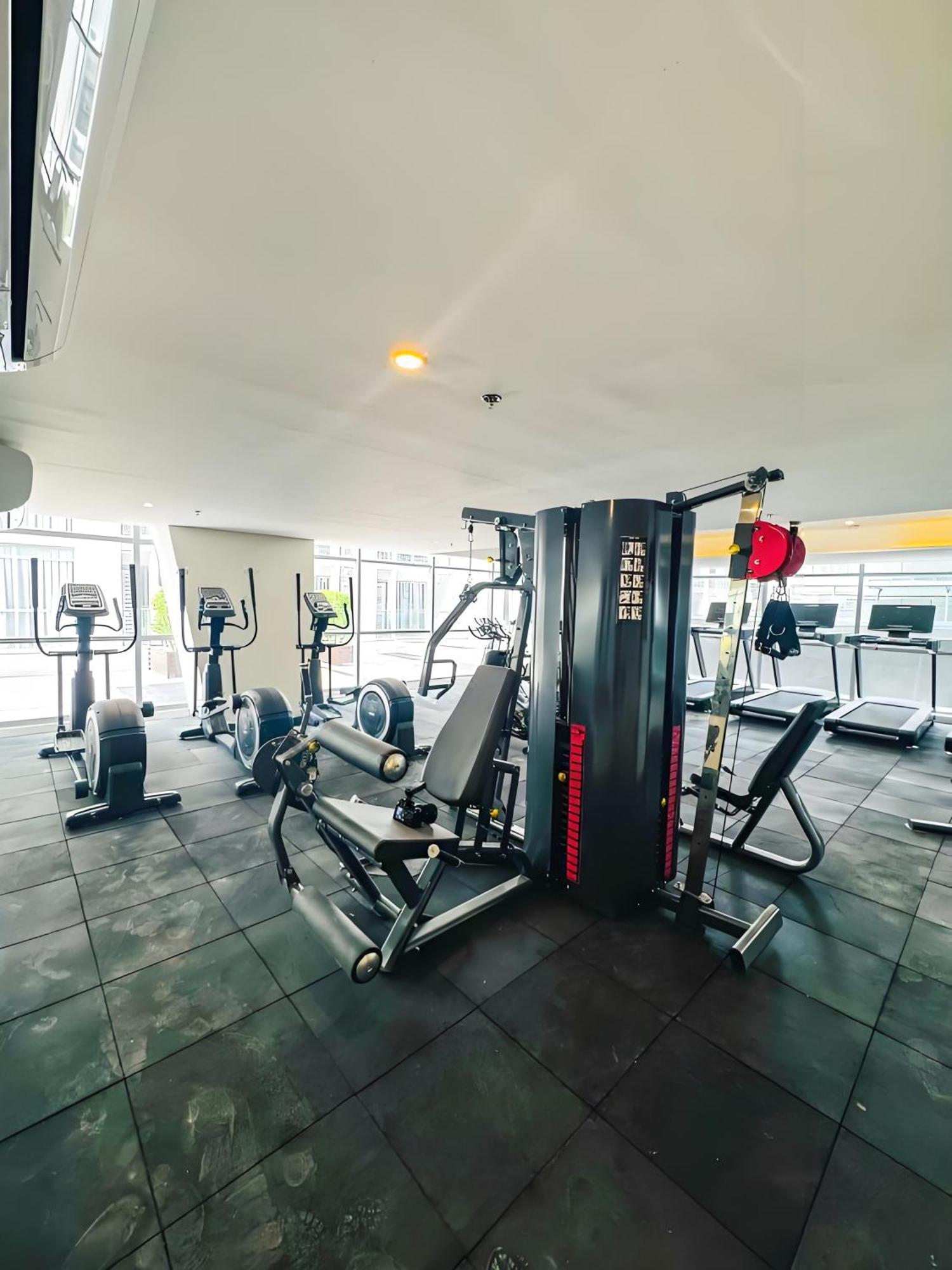 Luxurious Modern Penthouse 2br Cross Of Dreams Okada Solaire Moa Airports