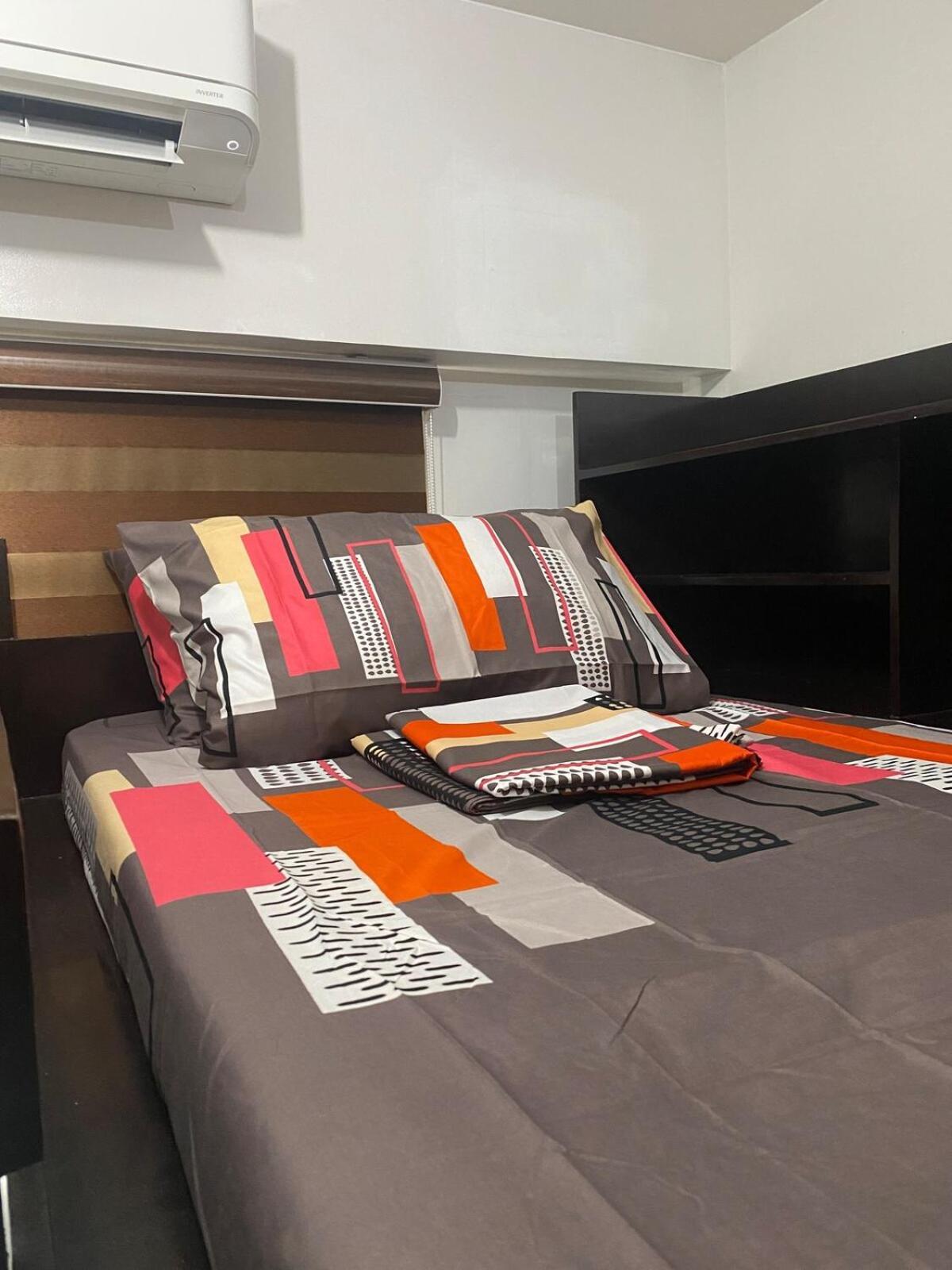 1 Bedroom Scenic View Grass Residences Sm North Apartment *