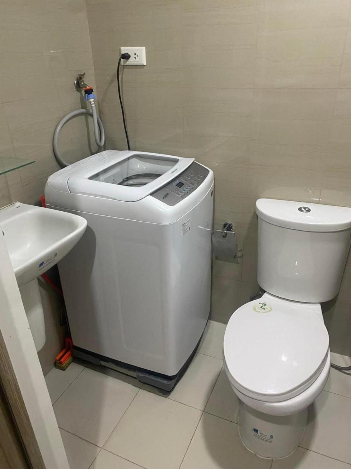 Apartment Moa Staycation Smdc Shore 2 Tower 3 Manila