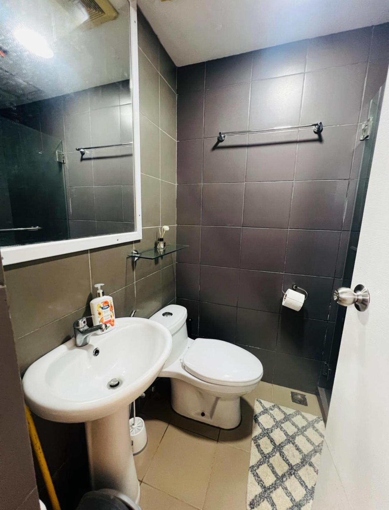 Porto 2br Manila