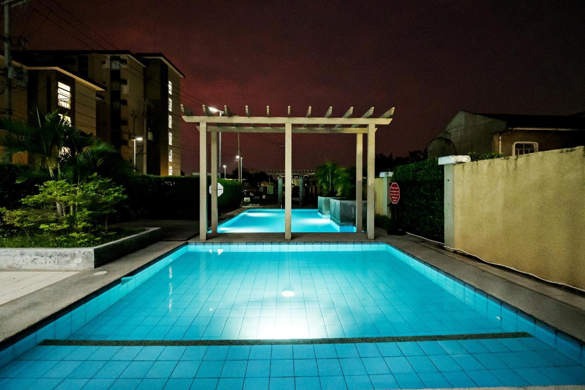 Paradise In Pinas Apartment