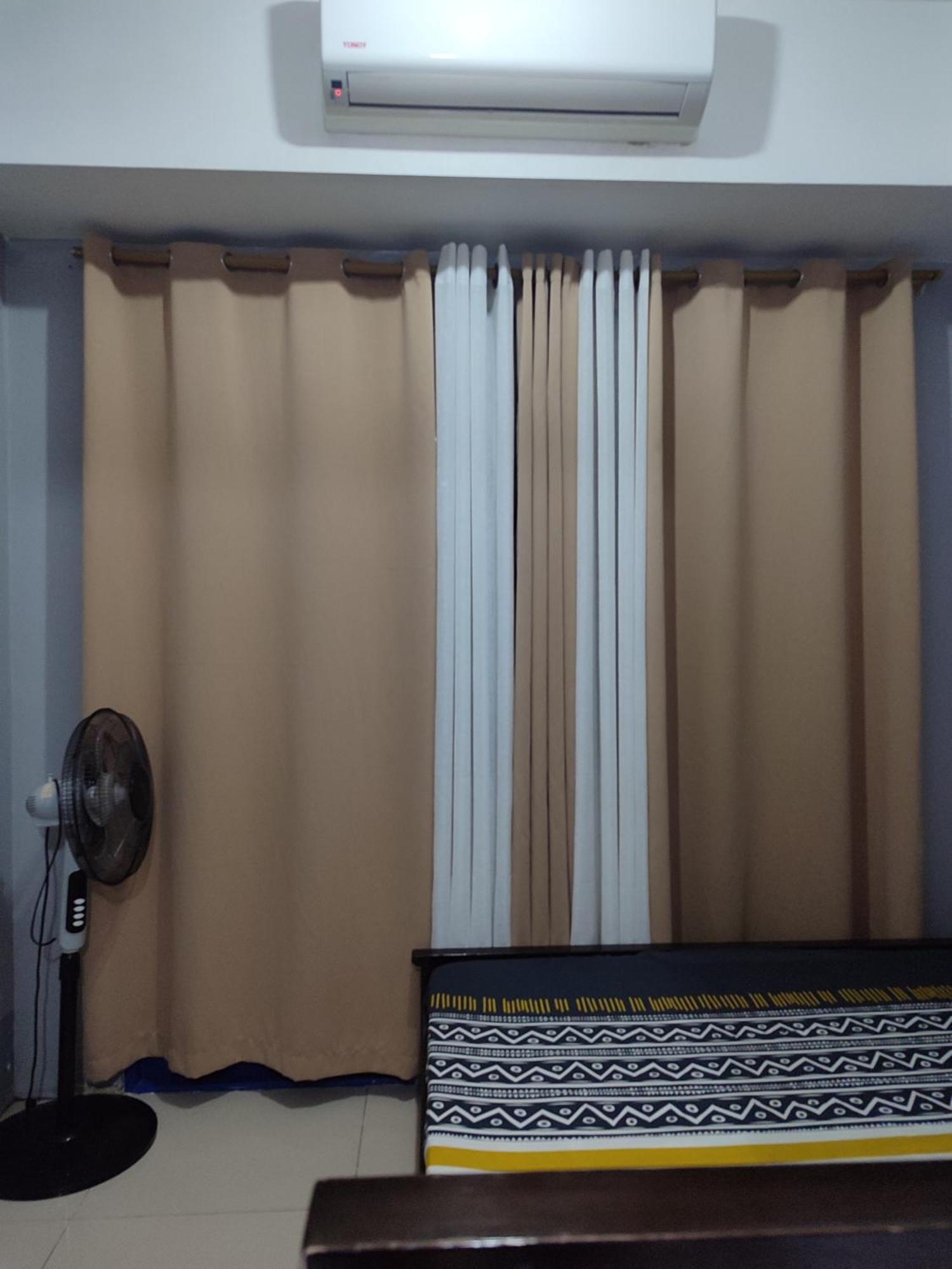 Apartment Sea Residences Tower A Staycation Infront Of Moa, Moa Arena, Smx, Ikea, Near Dfa Macapagal, Nu Moa, Picc, World Trade, Star City, Ayala Mall, Parqual Mall, Naia 1,2,3
