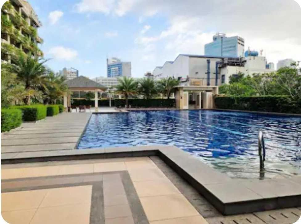 Elegant & Spacious Two-Bedroom Condo At Torre De Manila Condo With Breathtaking Views, Perfect For Relaxation & Comfort * Manila
