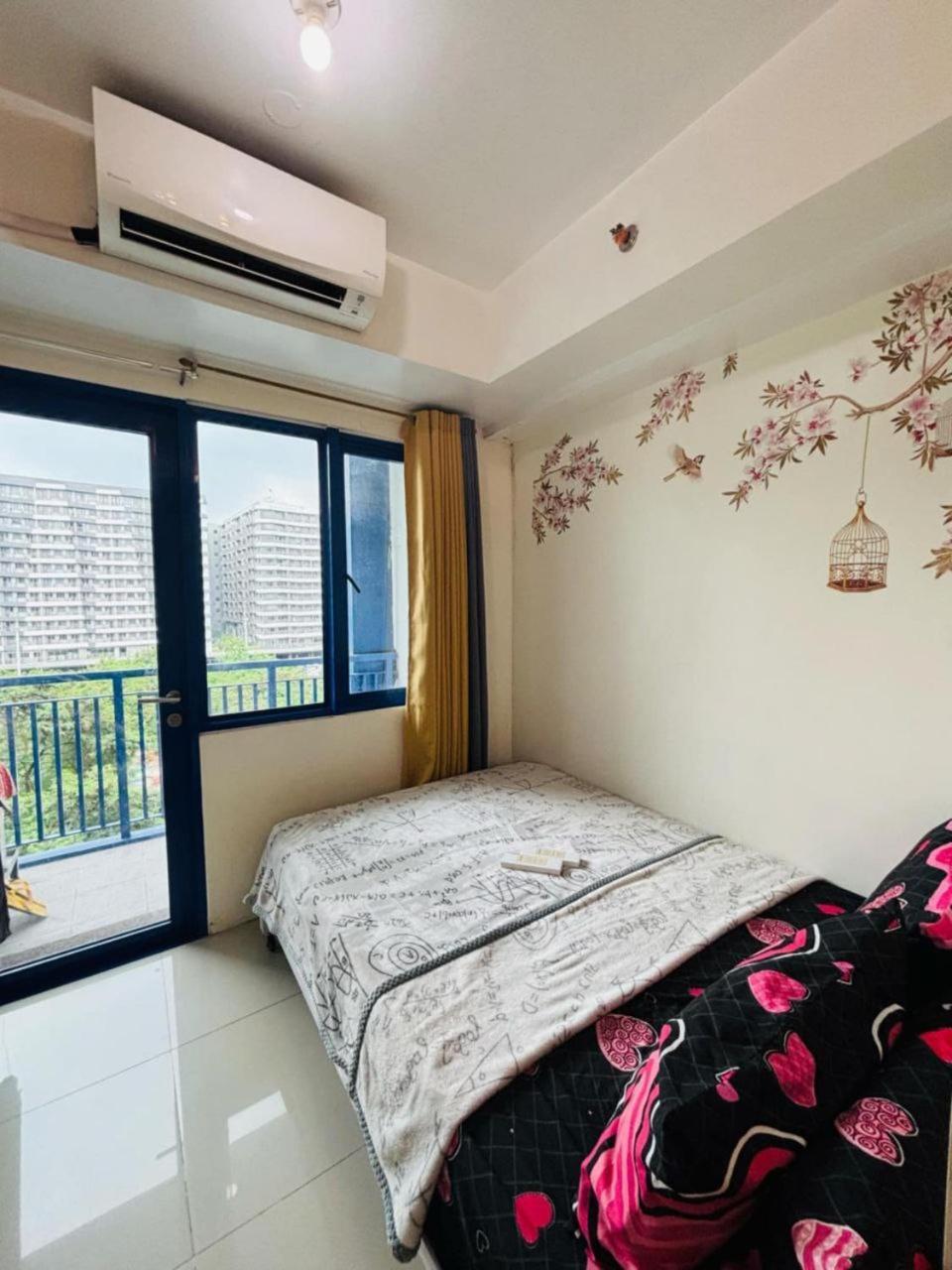 Homestay Flores Place At Sea Residences Moa *