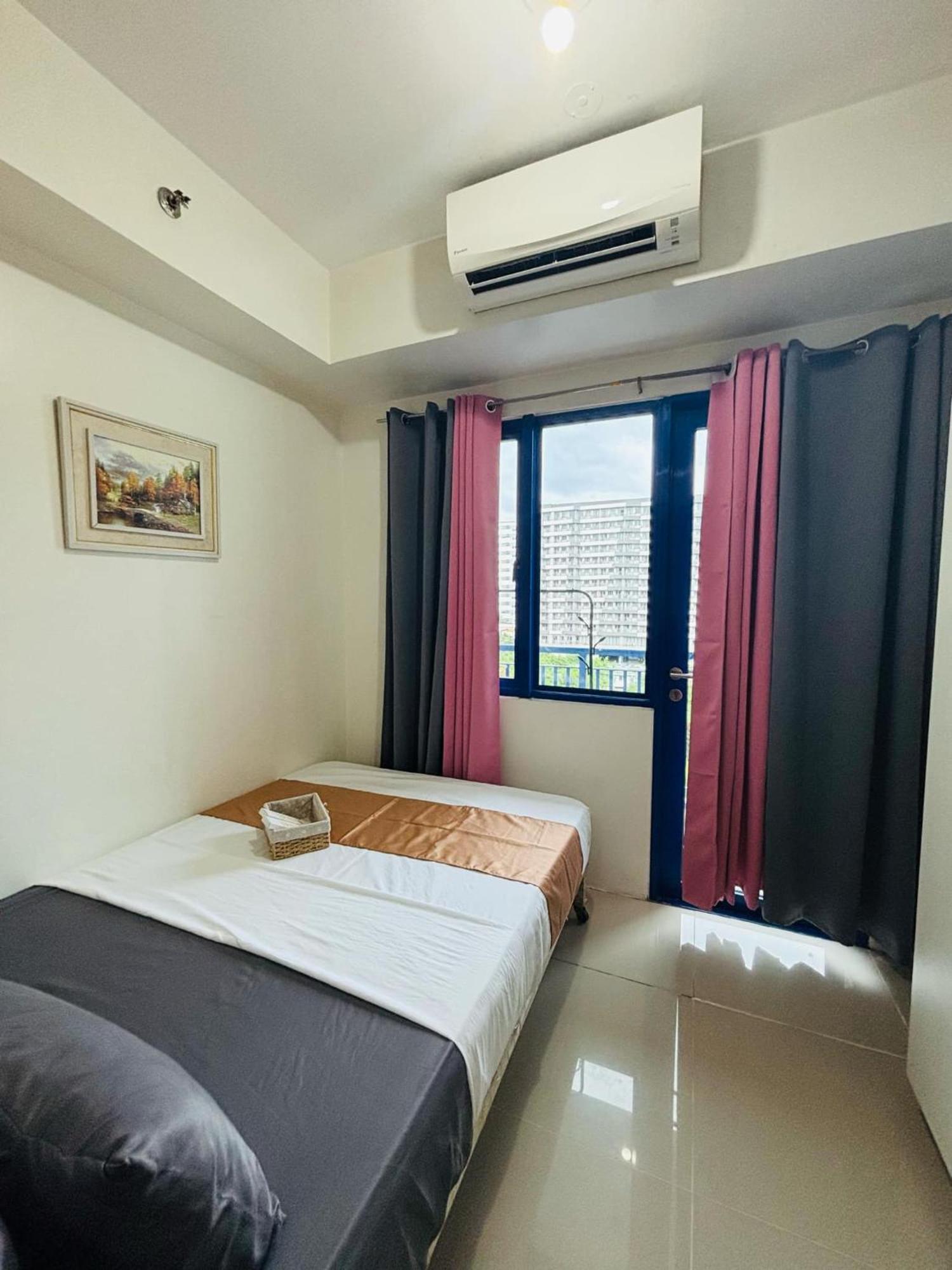 Homestay Flores Place At Sea Residences Moa