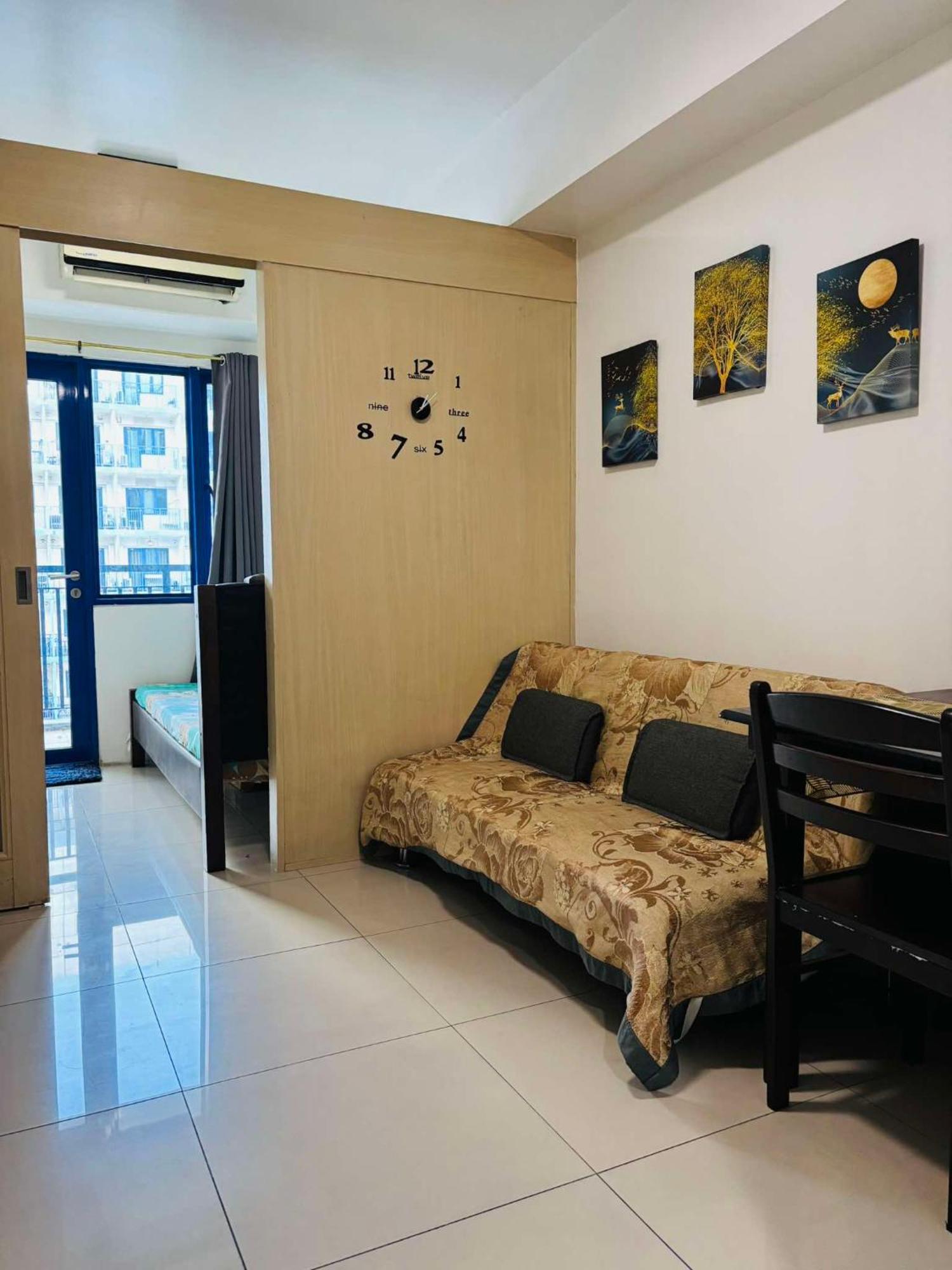 Homestay Flores Place At Sea Residences Moa *