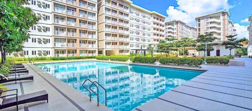 Casa Manuelle Staycation At Trees Residences Apartment *