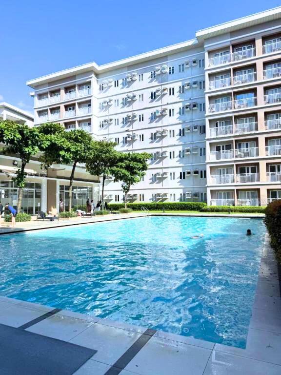 Casa Manuelle Staycation At Trees Residences Apartment