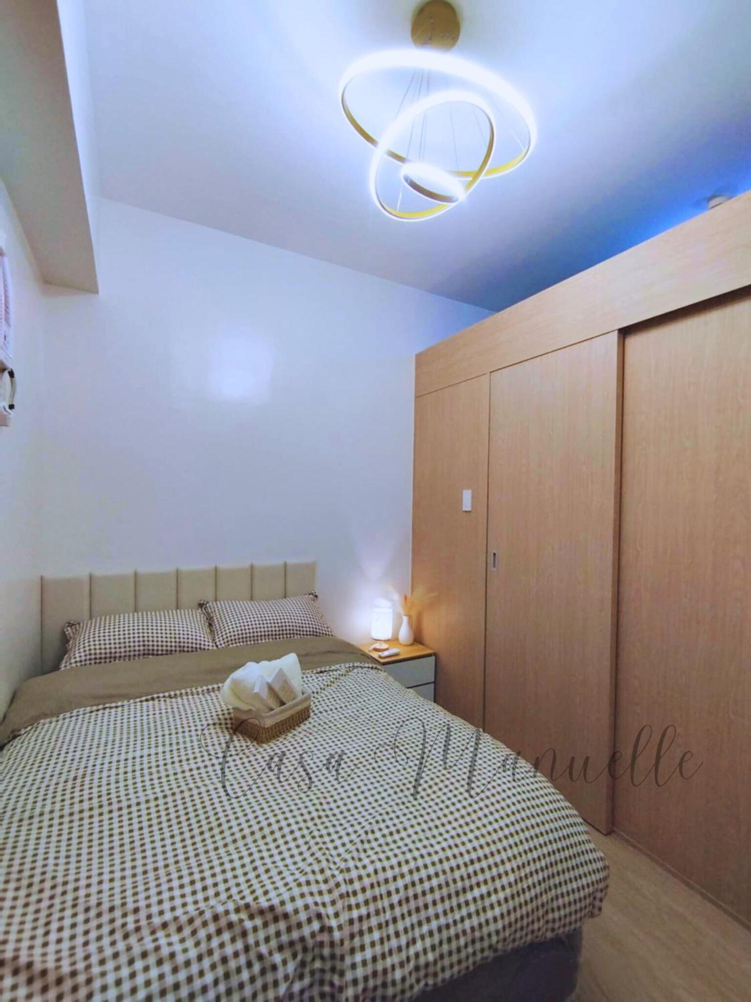 Casa Manuelle Staycation At Trees Residences * Manila