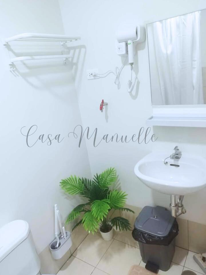 Casa Manuelle Staycation At Trees Residences Apartment