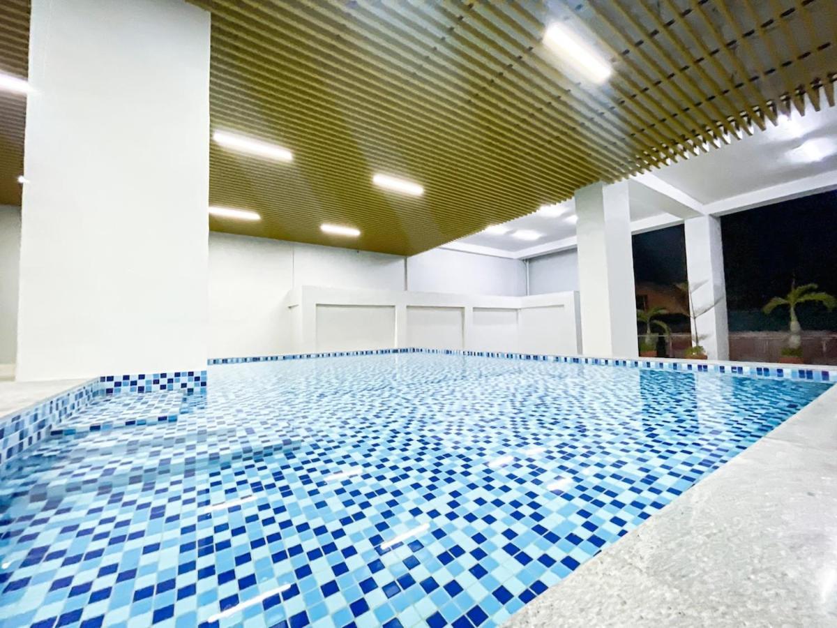 Luxury Penthouse Near Solaire, Of Dreams * Manila