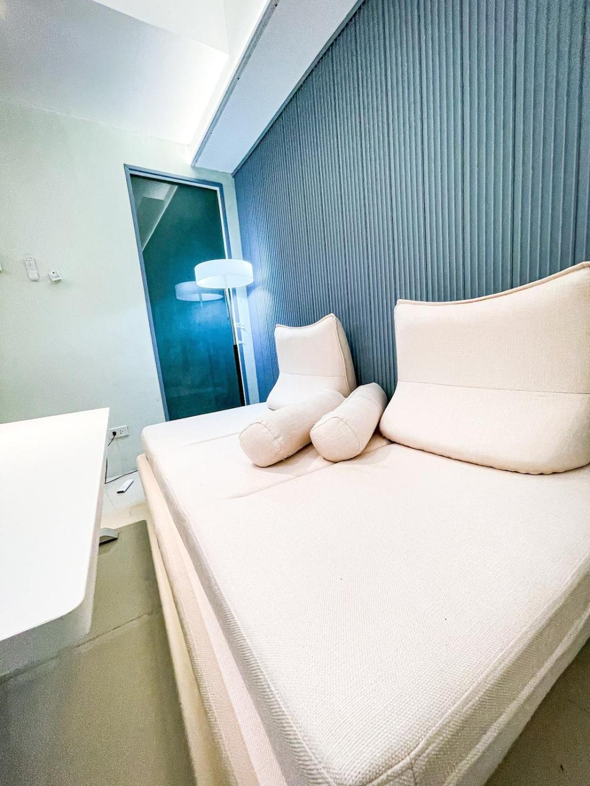 Luxury Penthouse Near Solaire, Of Dreams