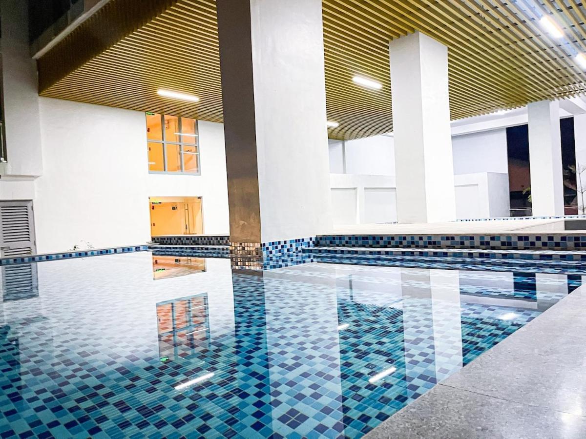 Luxury Penthouse Near Solaire, Of Dreams Apartment Manila
