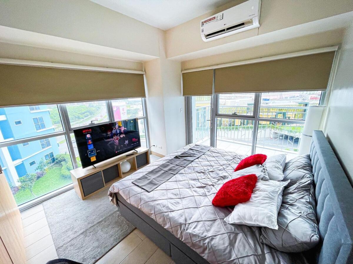 Luxury 2br Corner Near Solaire & Okada Ii Sunset * Manila