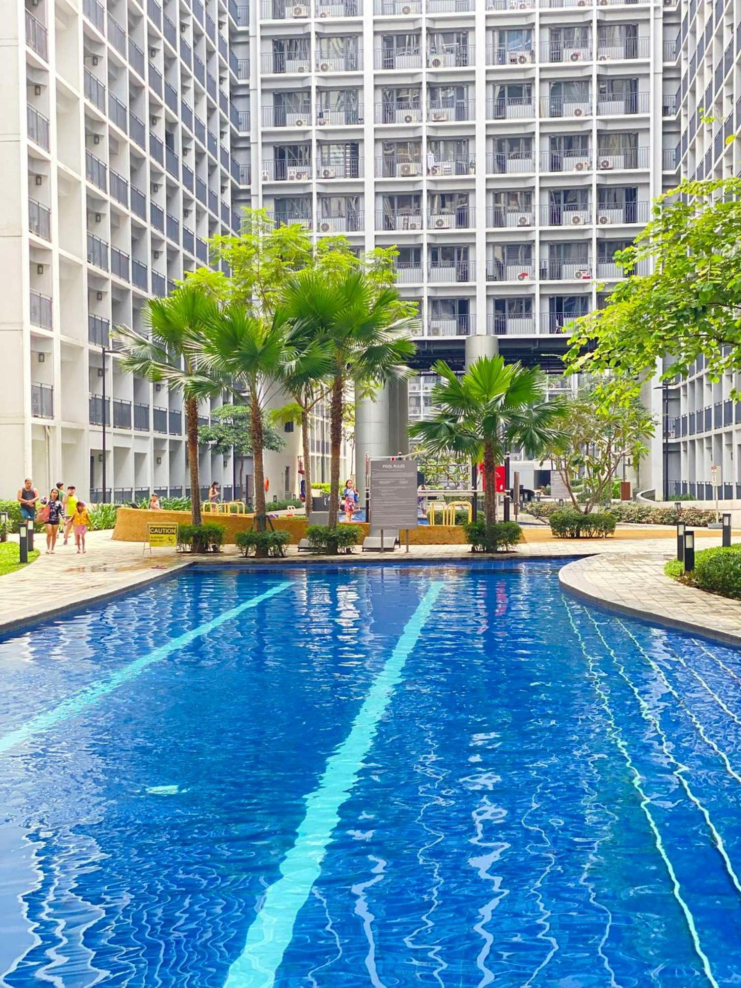 Luxe Shore2 Residences Apartment *