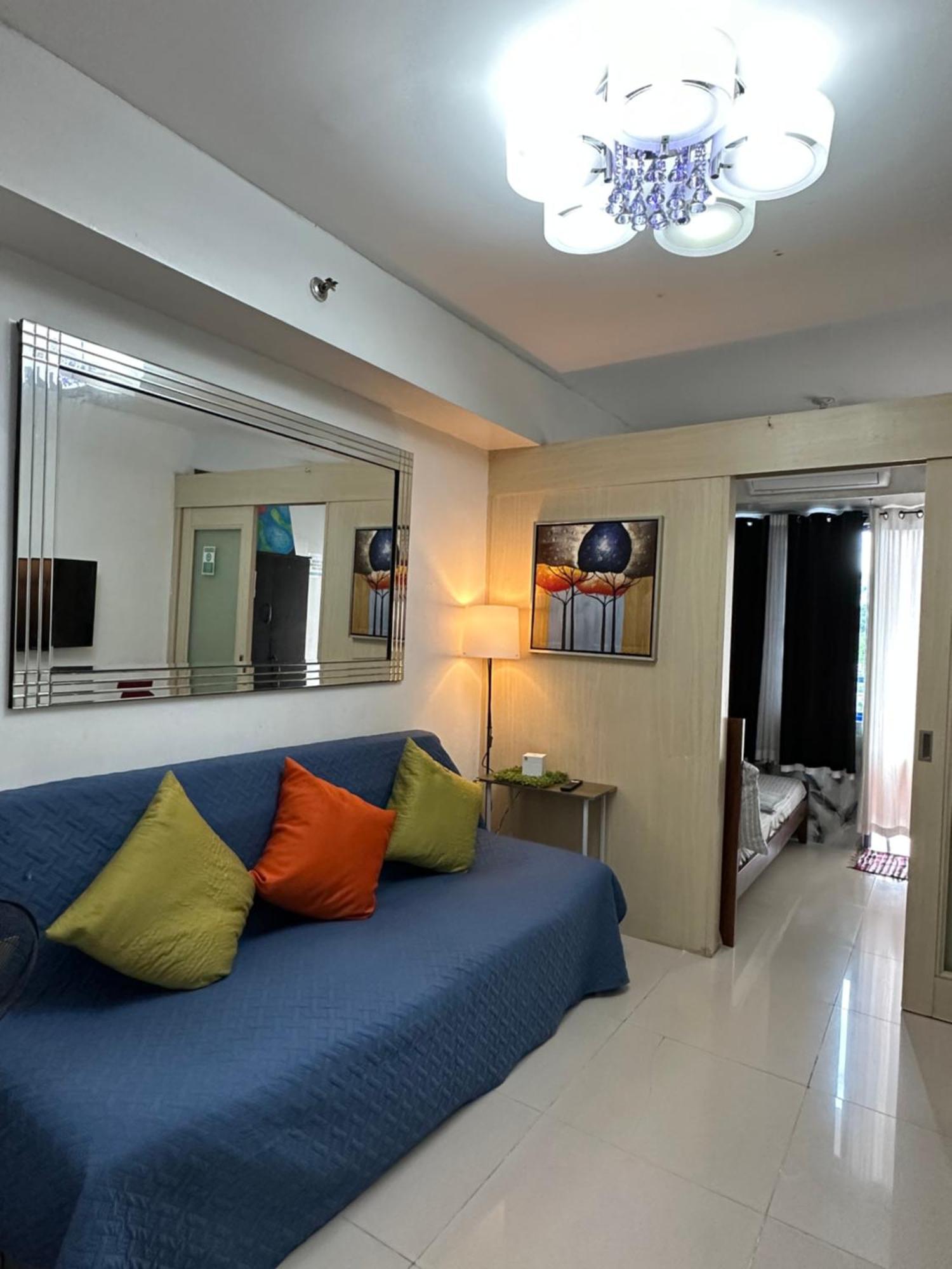Staycation Near Moa By Jen Manila