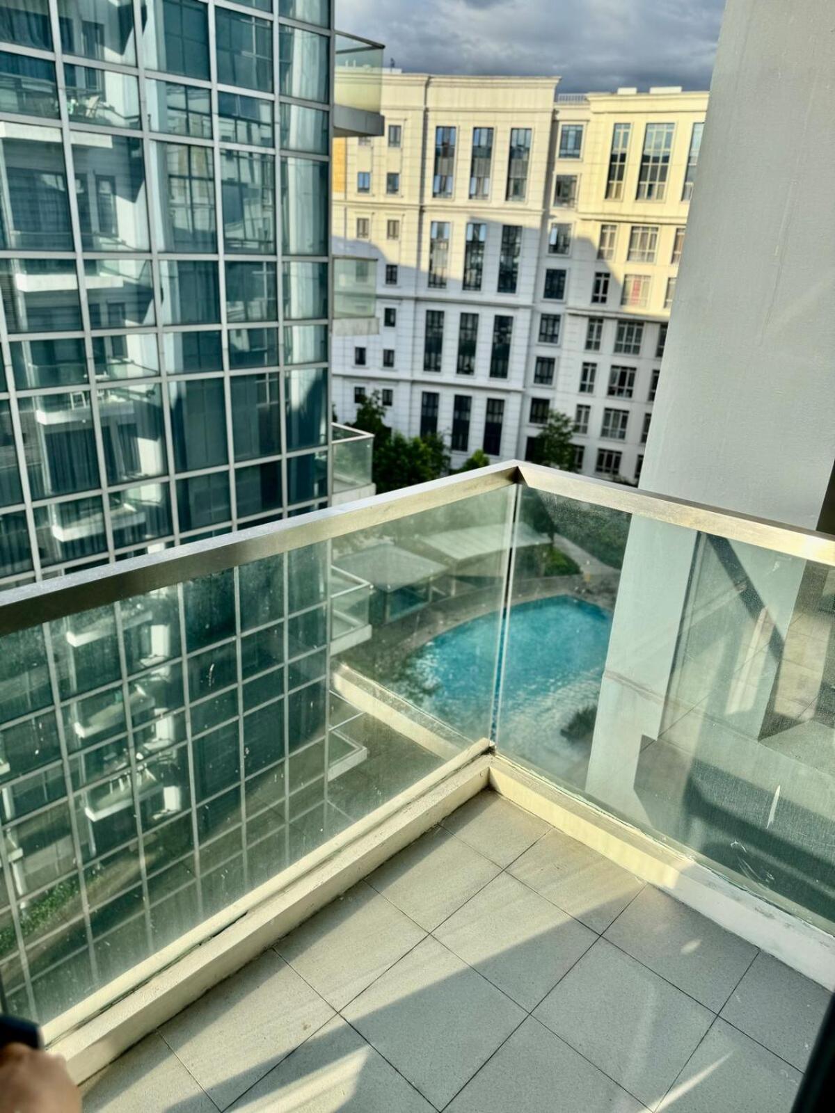 Affordable Near Airport 123 Apartment *