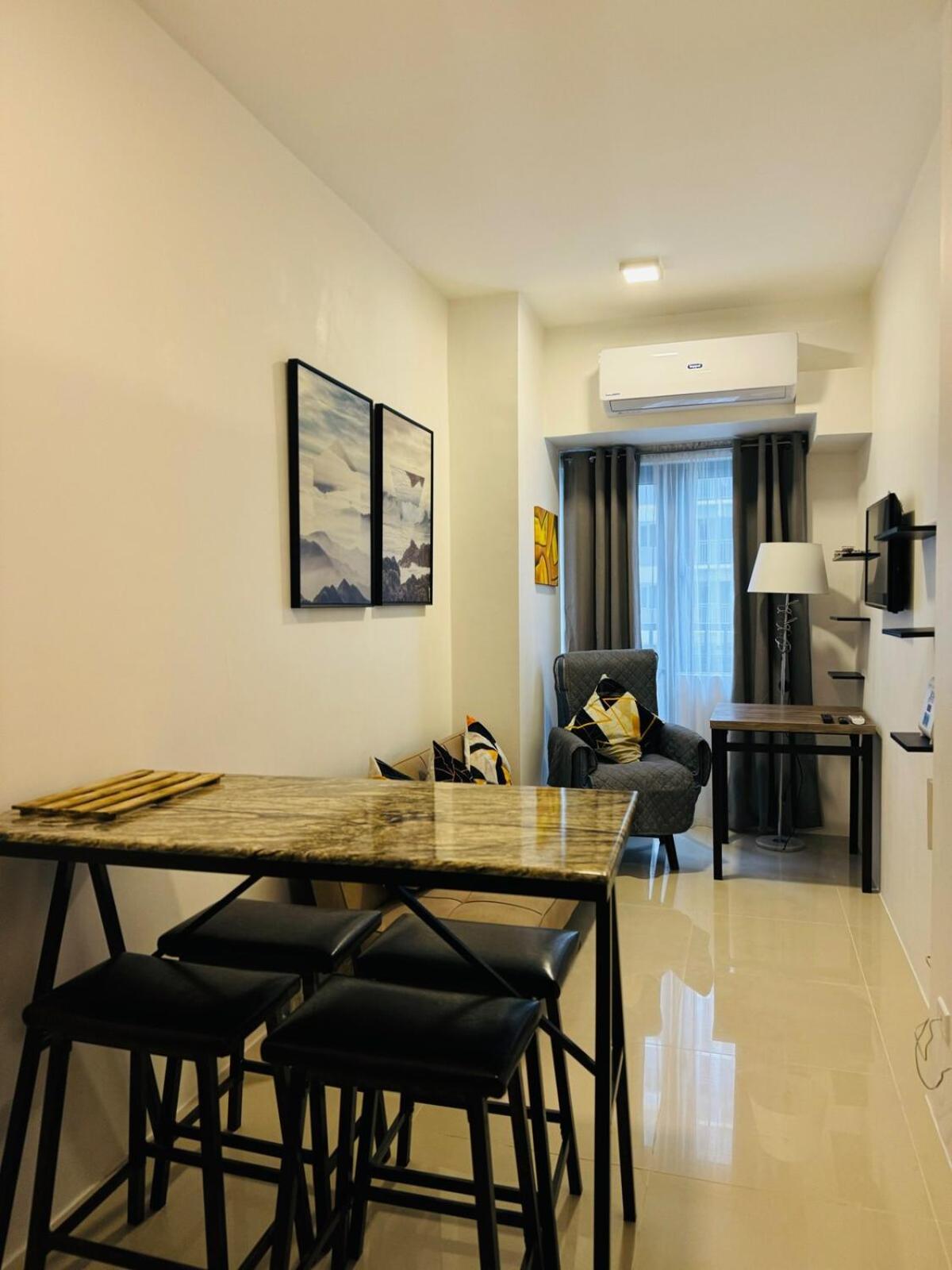 Lovely Fame2 Romel Place