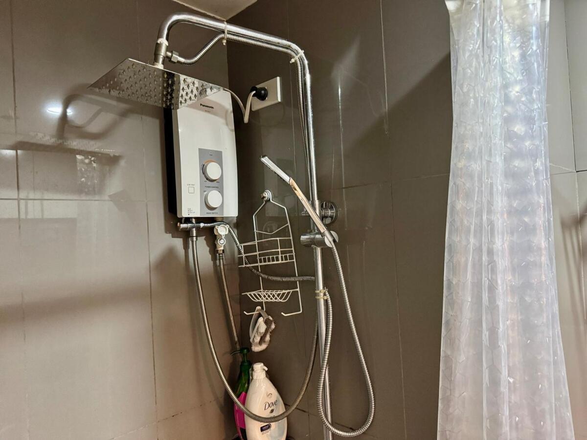 Apartment Executive Air Style Comfort Makati 300 Mbps