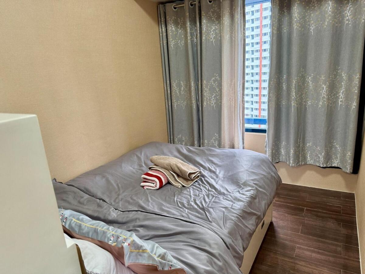 Executive Air Style Comfort Makati 300 Mbps Apartment