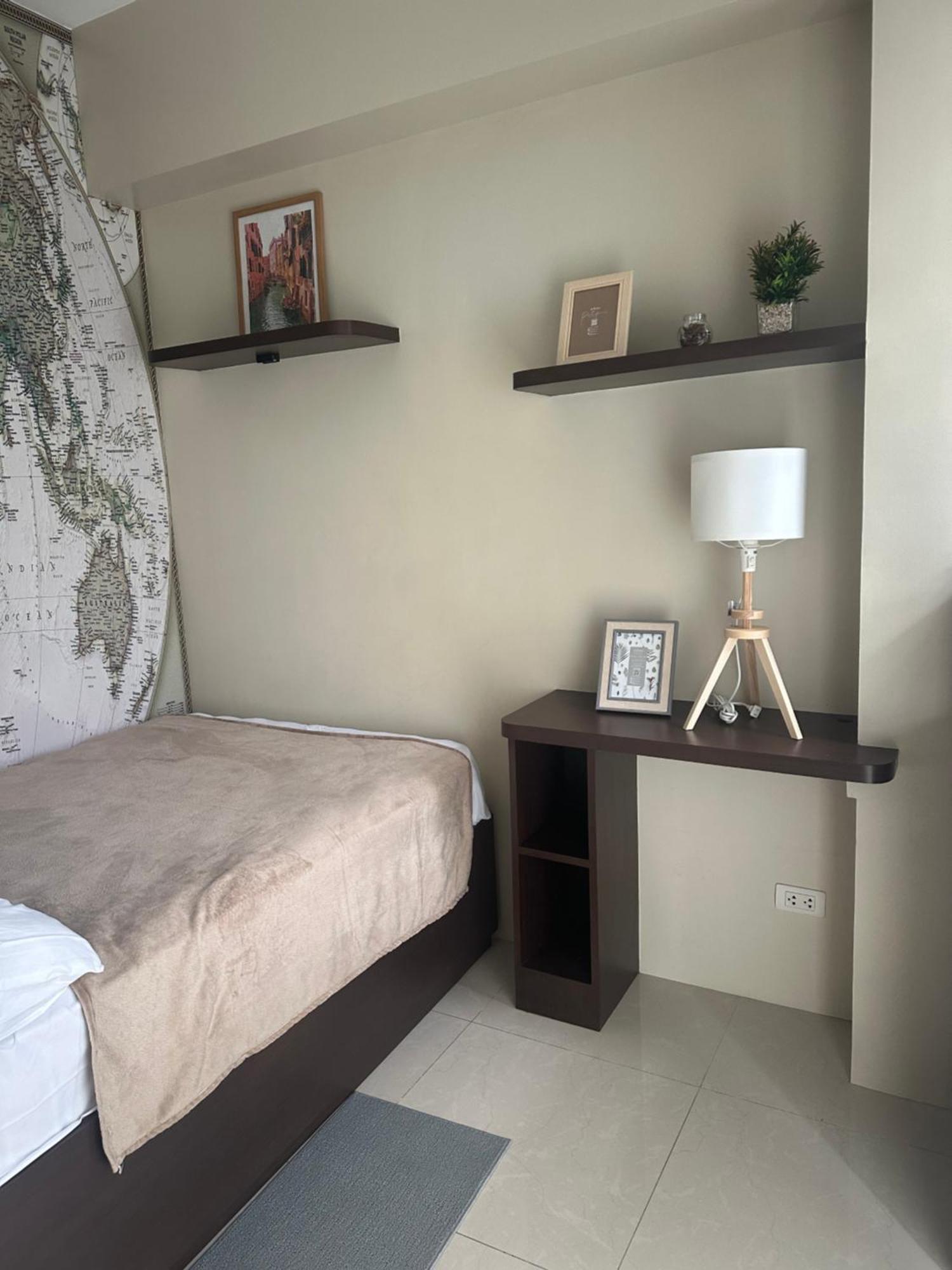 One Palm Tree By Melba Type Manila