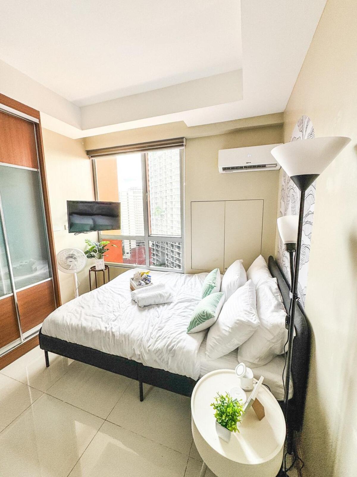 Sunshine 100 Cozy Mandaluyong Near Bgc Apartment