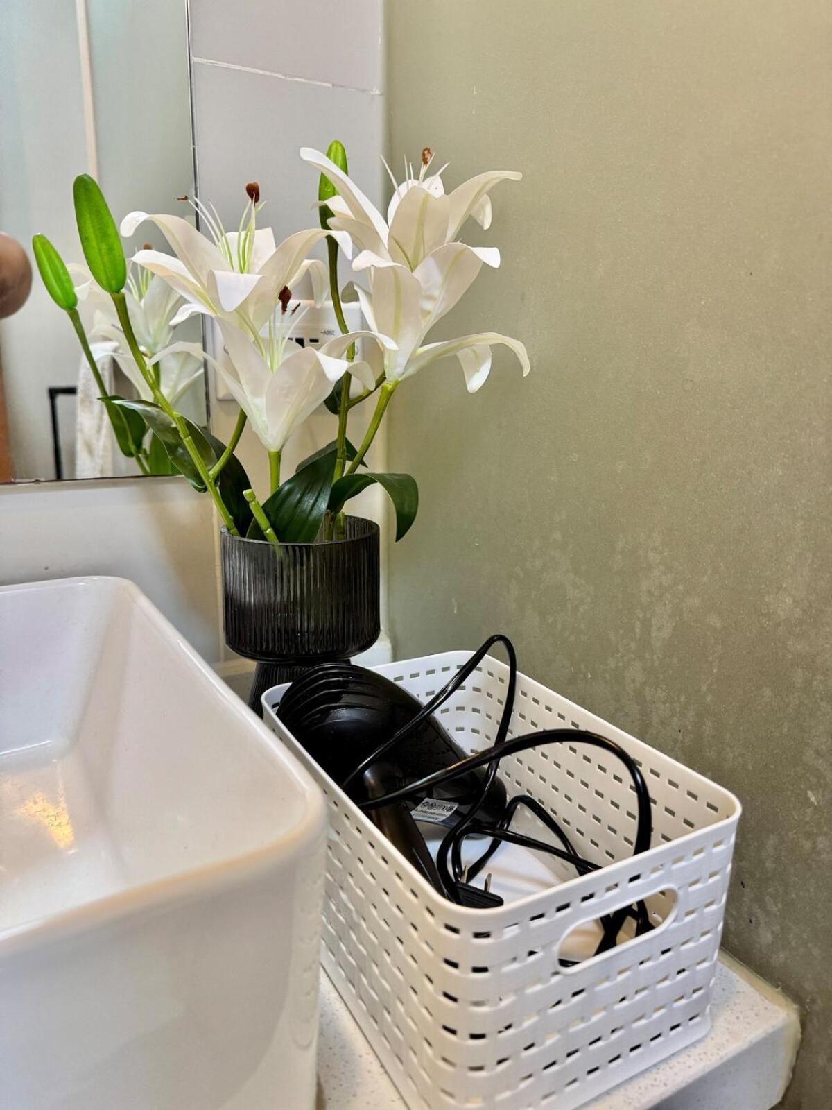Apartment Sunshine 100 Cozy Mandaluyong Near Bgc Manila
