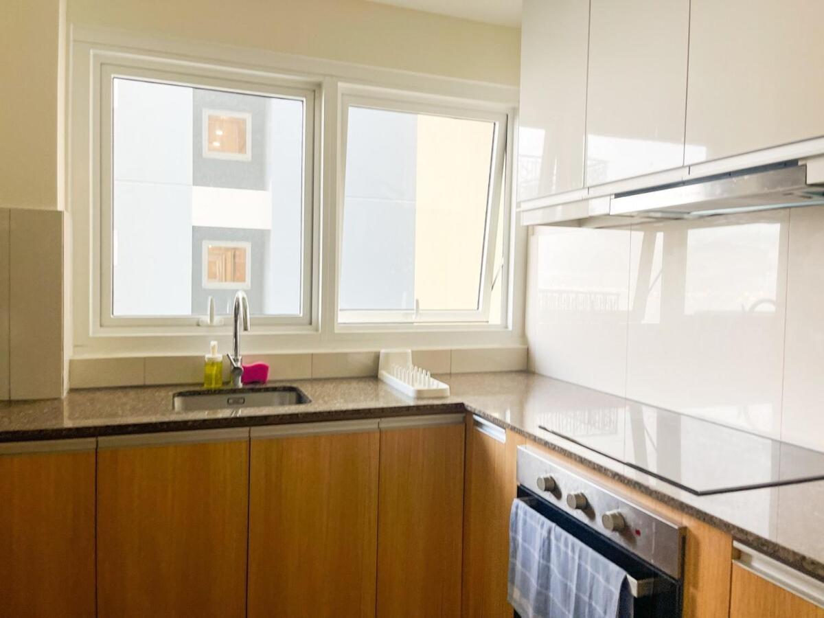 Luxurious 2br With Bay Sunset Ii 6pax Apartment