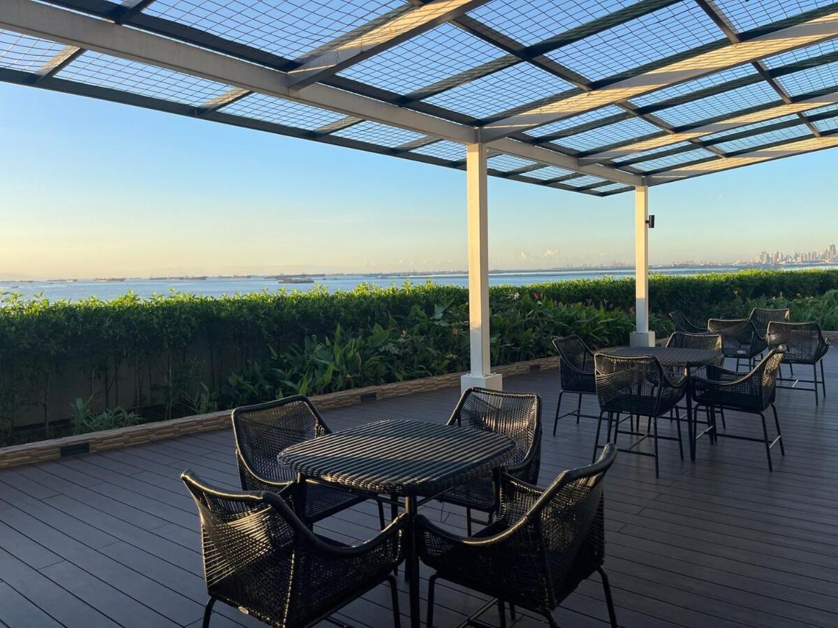 Luxurious 2br With Bay Sunset Ii 6pax * Manila