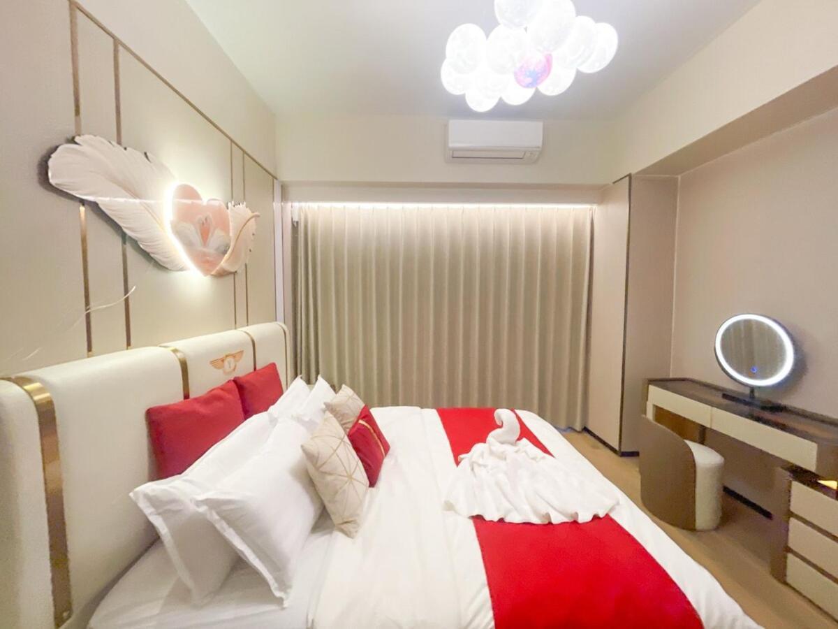 Cozy 3br In Bay Near Okada Ii 12pax * Manila