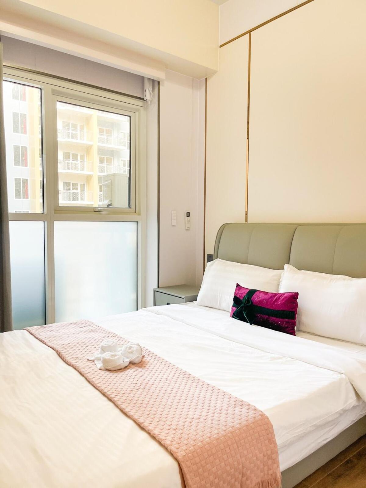 Apartment Cozy 3br In Bay Near Okada Ii 12pax