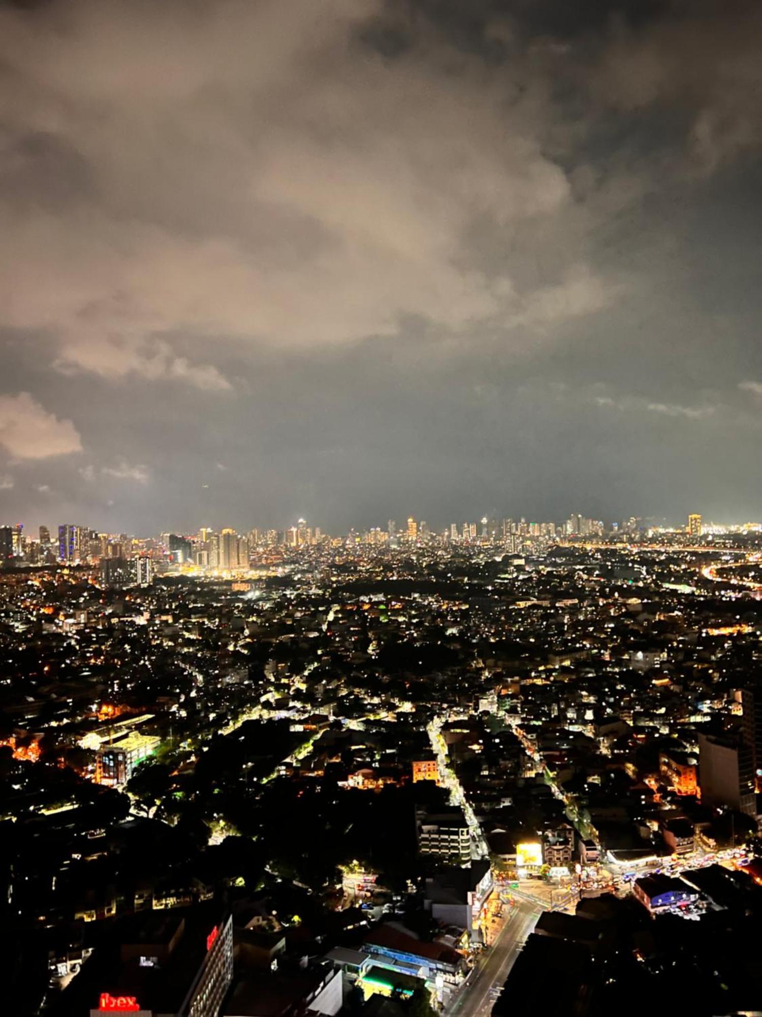 Mandaluyong Staycation *