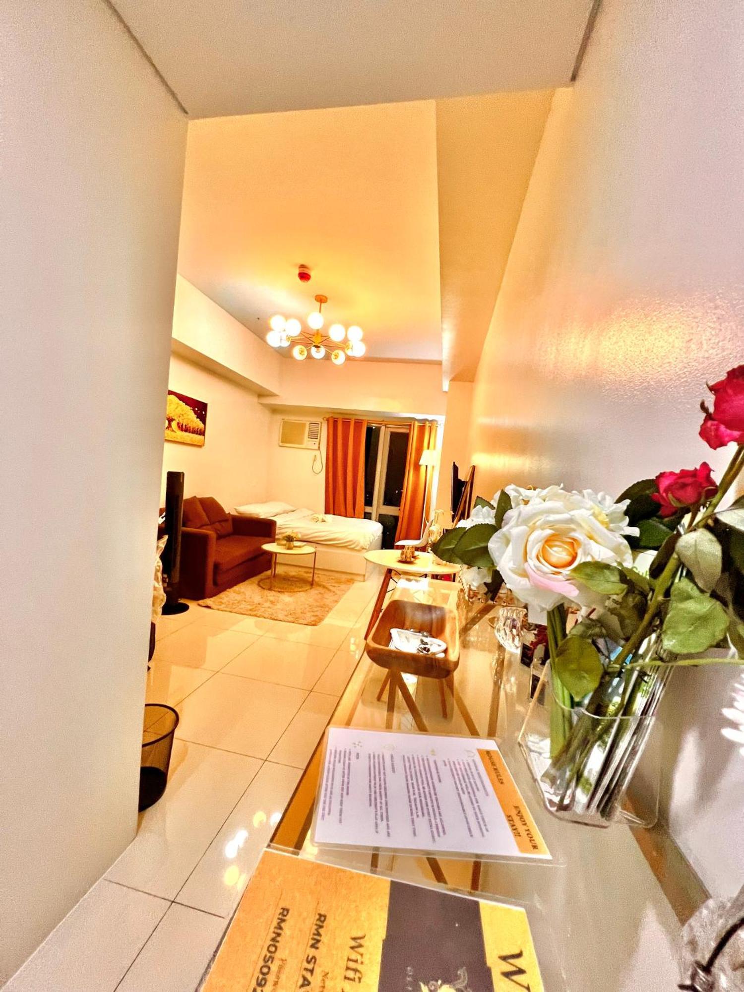 Inn Mandaluyong Staycation