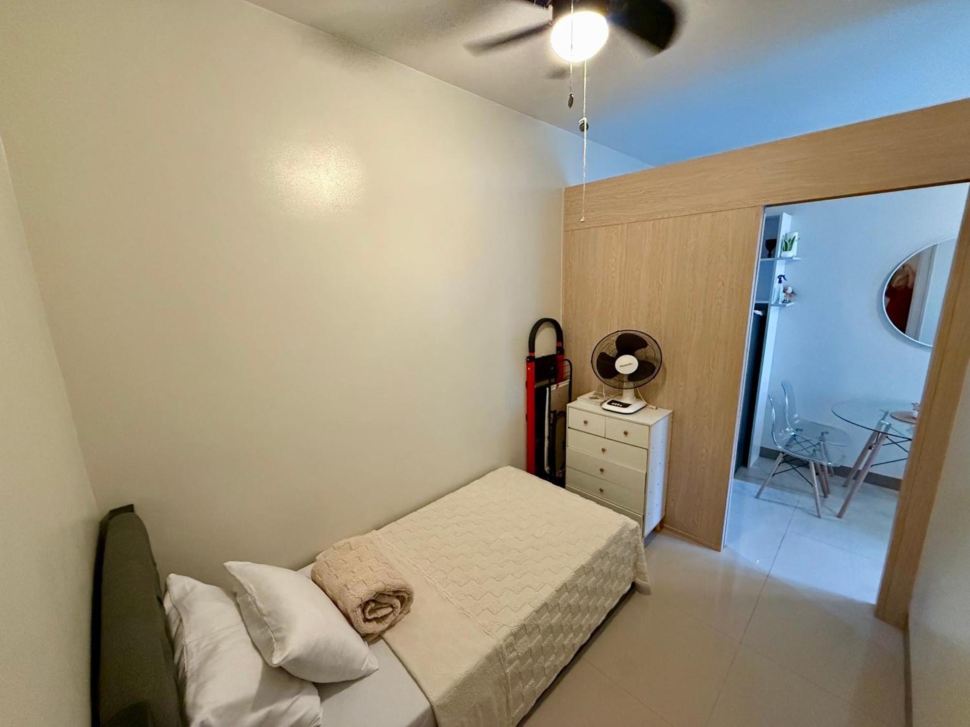 Apartment Urban Oasis 2br With Multiple Pools At Smdc Charm Residences Manila