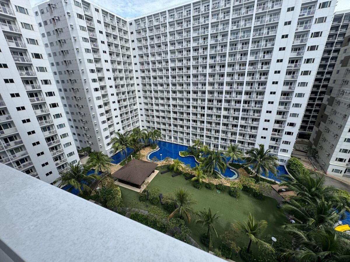 1131 Shore Residences Near Sm Moa & Conrad By Prime