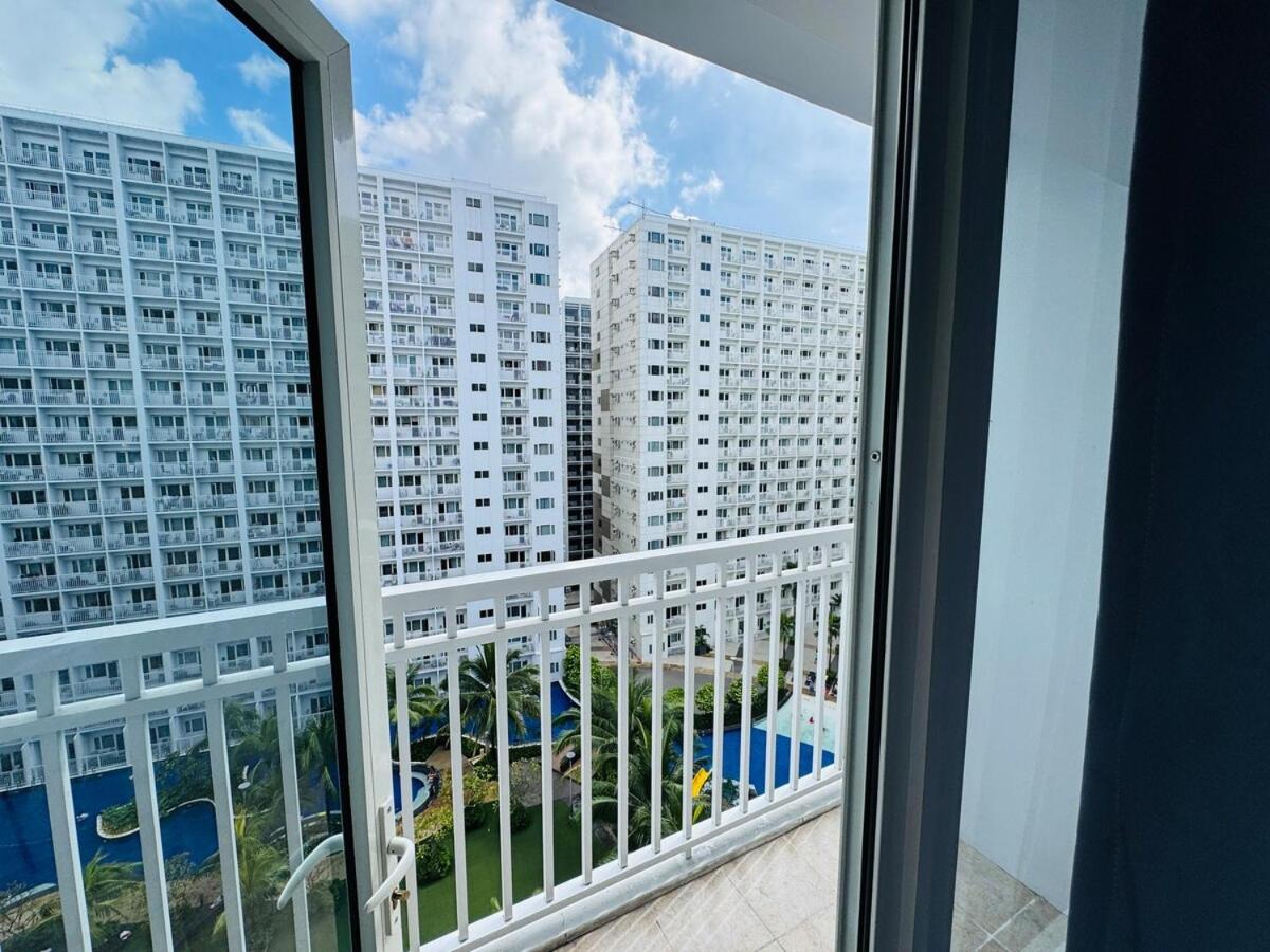 1131 Shore Residences Near Sm Moa & Conrad By Prime Apartment