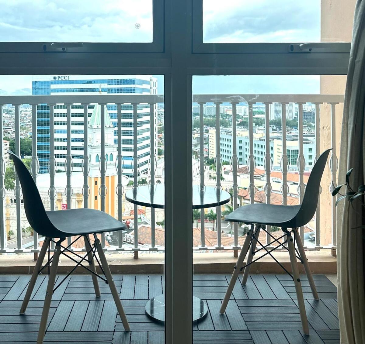 Exquisite Japandi At Venice With Grand Canal View