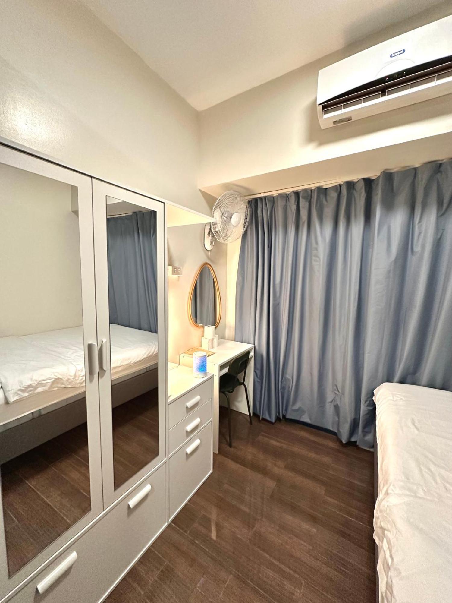 Comfy Makati Wifi, Netflix And Manila