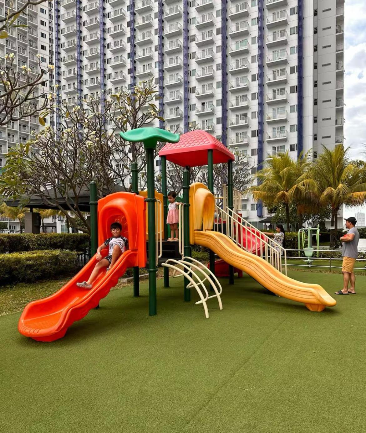 Luxury In The Makati Skyline * Manila