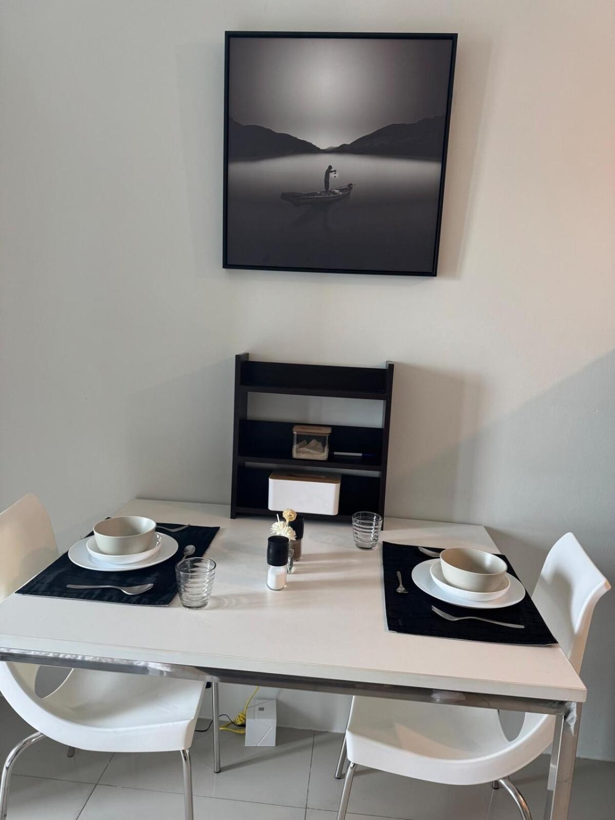 Luxury In The Makati Skyline Apartment Manila