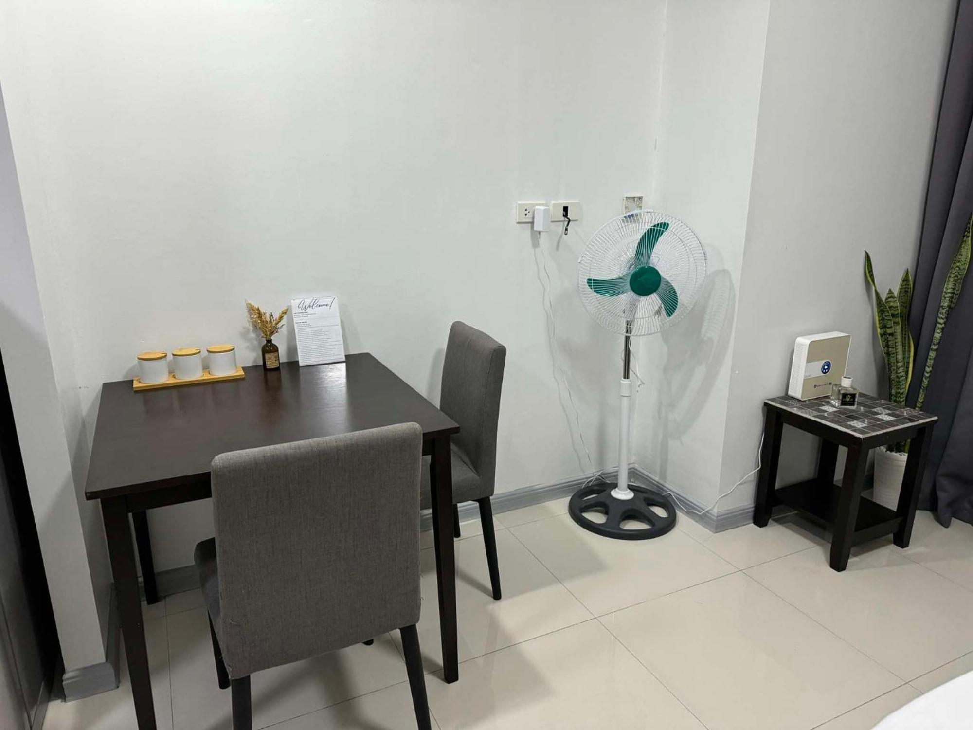 Aparthotel Eve's Den Mandaluyong