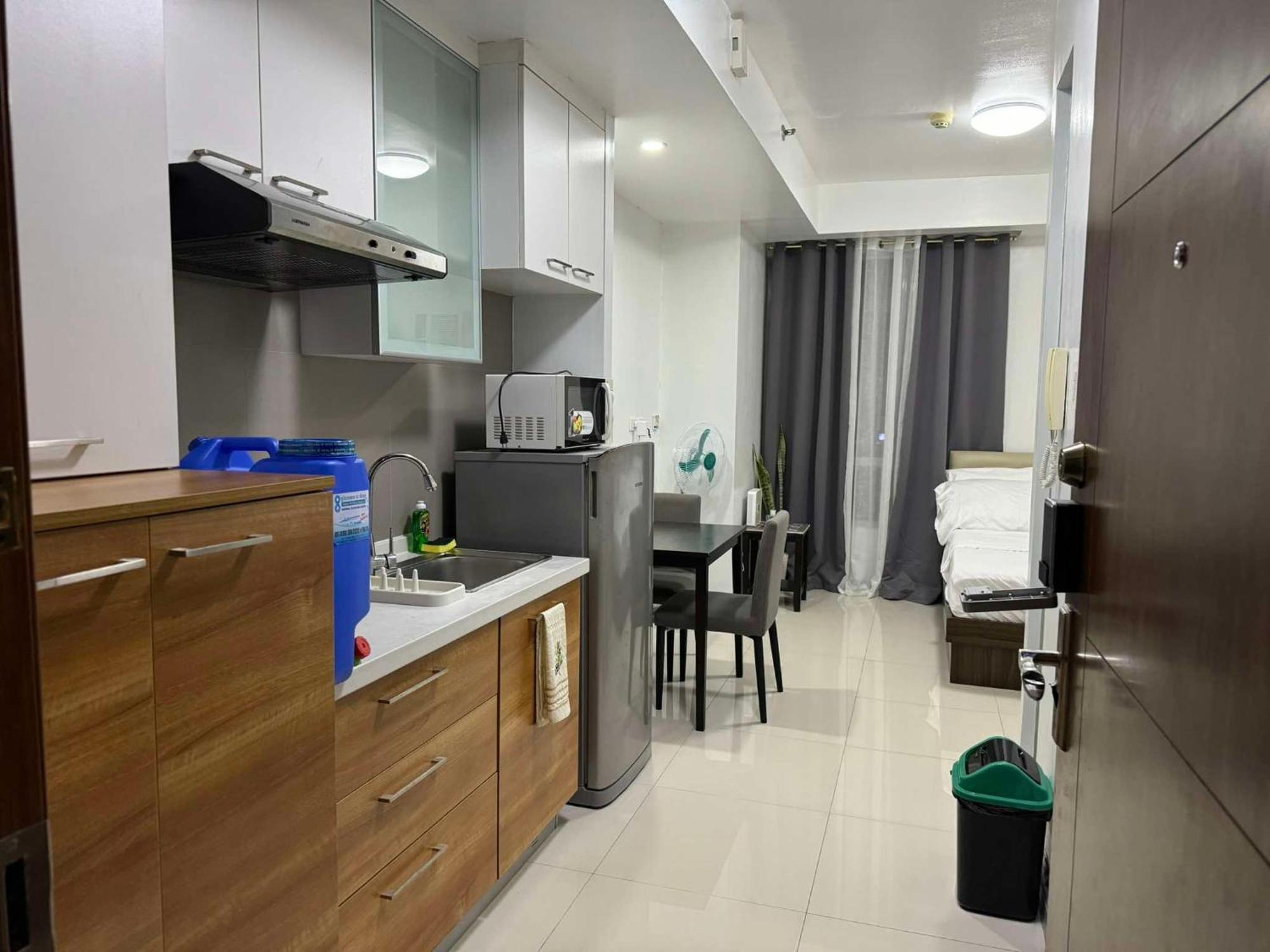 Aparthotel Eve's Den *